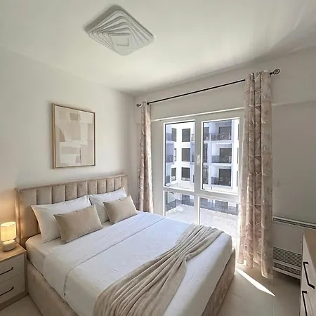 Apartamento Sabbia D'oro Modern With Pool & Golem (Tirana)